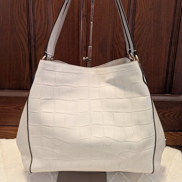 Coach Edie Shoulder Bag 31 In Croc Embossed Leather - Picture 3 of 15